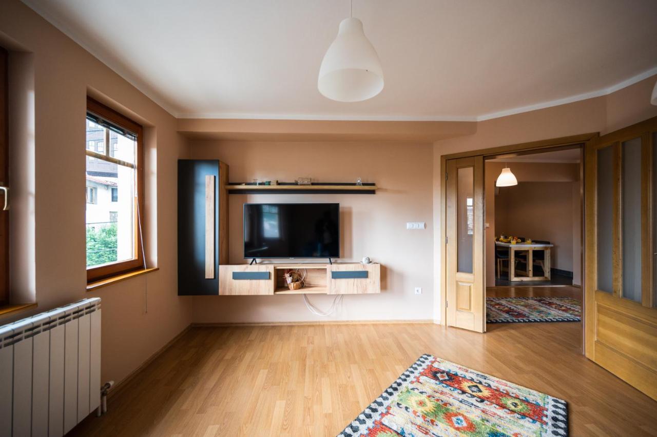 Spacious & Modern Apartments- Old Town Сараево Екстериор снимка